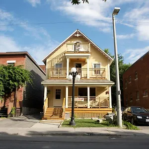  Albergue Backpackers